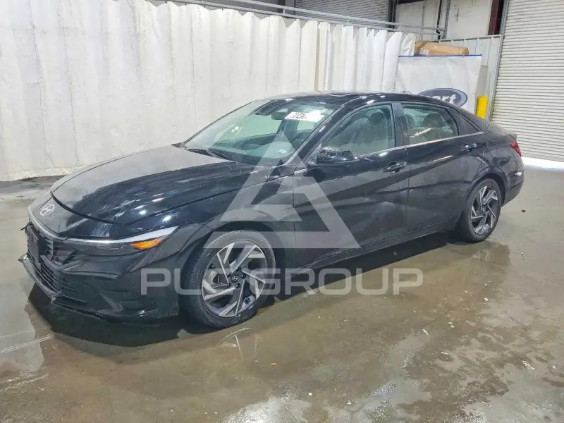 2025 Hyundai Elantra фото