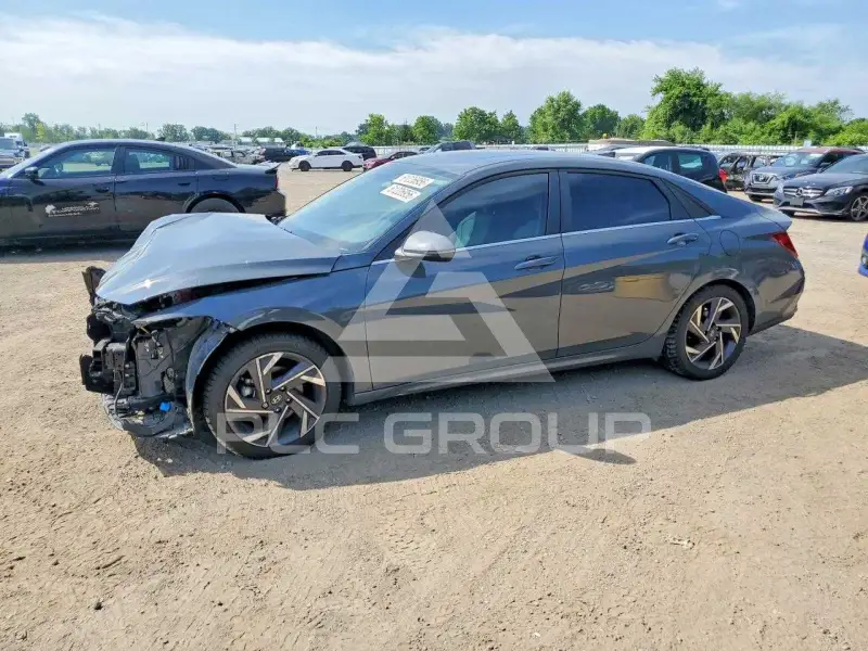 2025 Hyundai Elantra фото