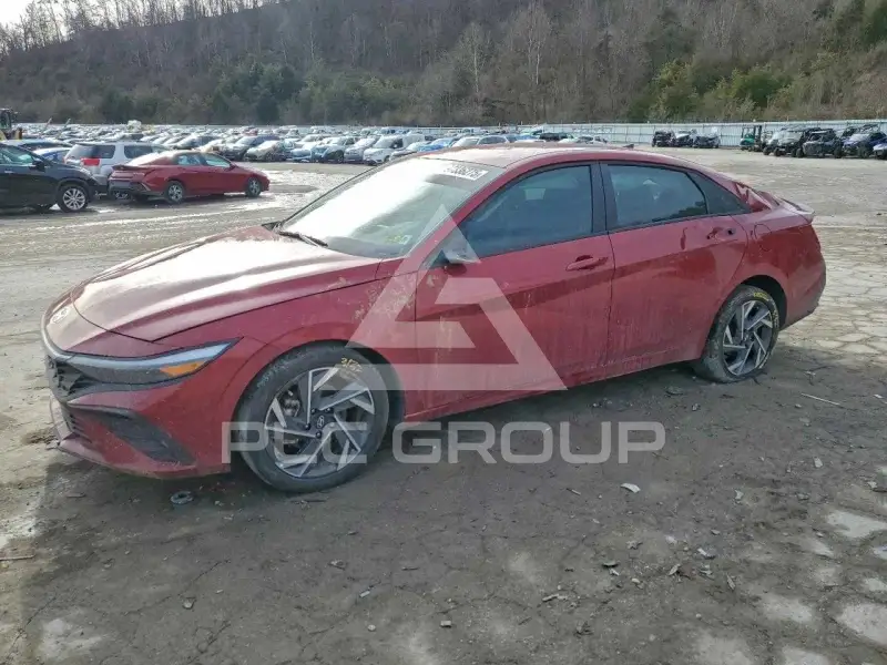 2025 Hyundai Elantra фото