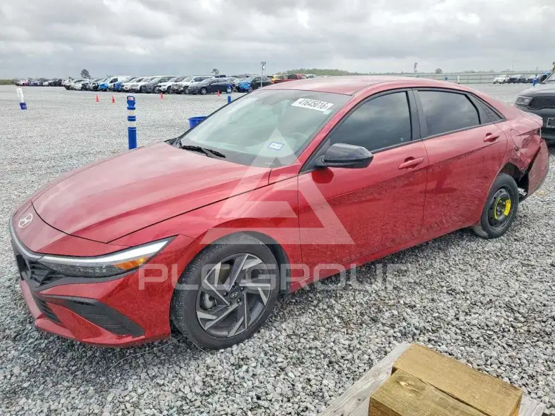 2025 Hyundai Elantra фото