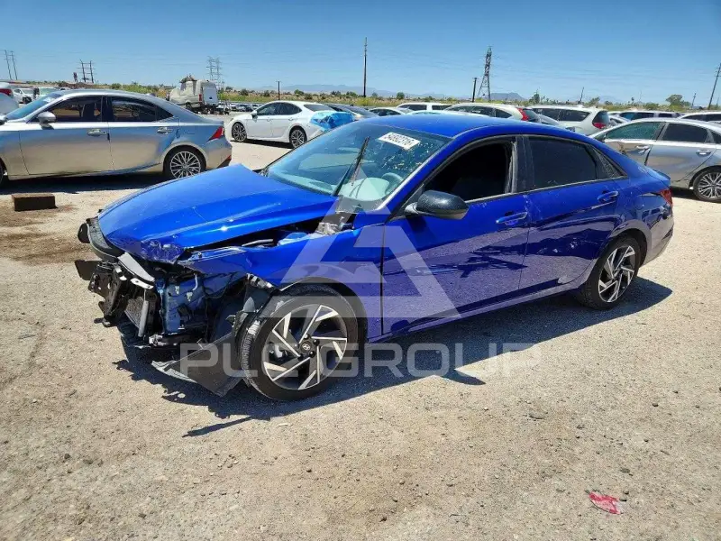 2025 Hyundai Elantra фото