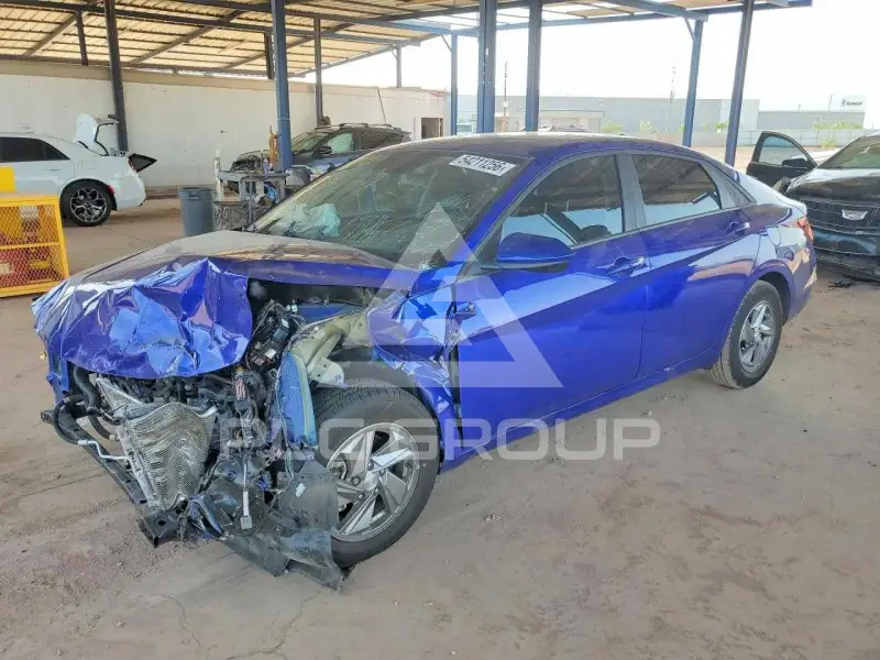 2025 Hyundai Elantra photo