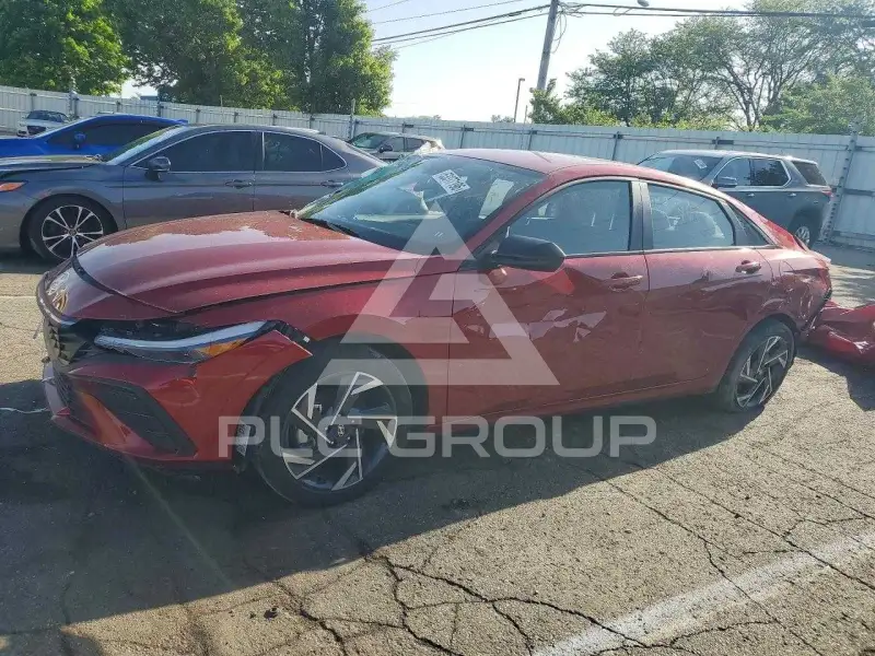 2025 Hyundai Elantra фото