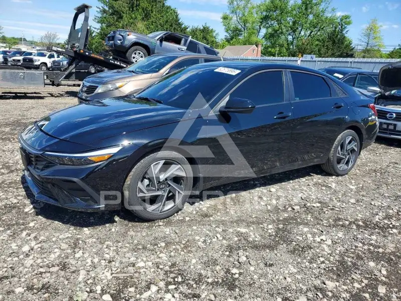 2025 Hyundai Elantra фото