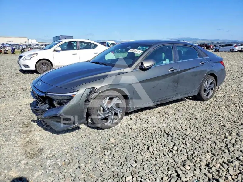 2025 Hyundai Elantra фото