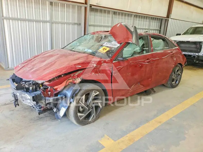 2025 Hyundai Elantra фото