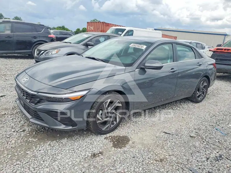 2025 Hyundai Elantra фото