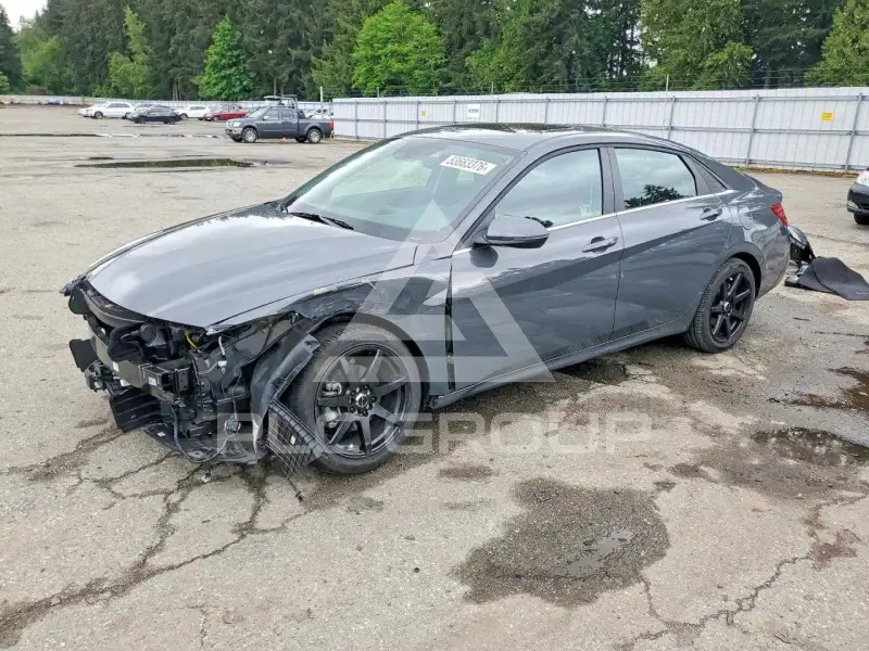 2025 Hyundai Elantra фото