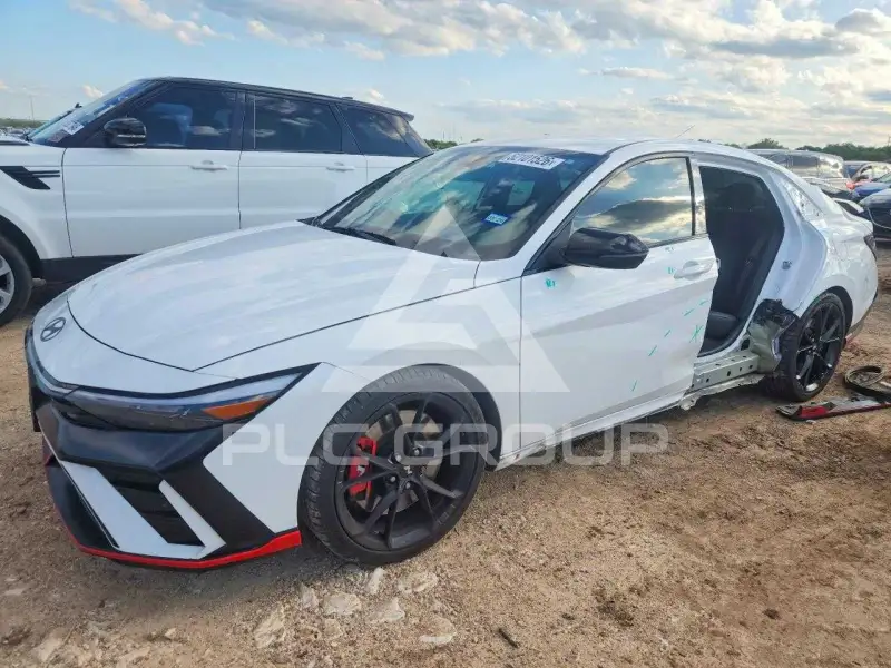 2025 Hyundai Elantra фото