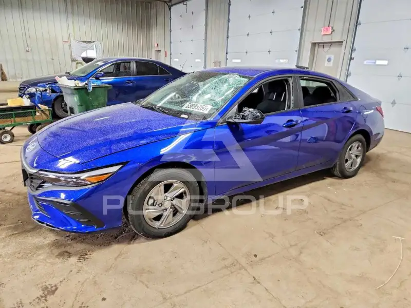 2025 Hyundai Elantra фото
