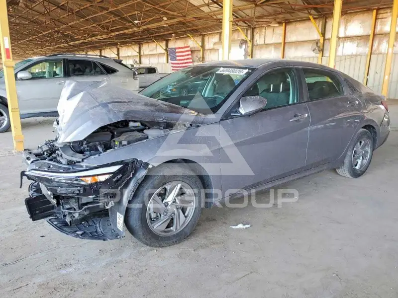 2025 Hyundai Elantra фото