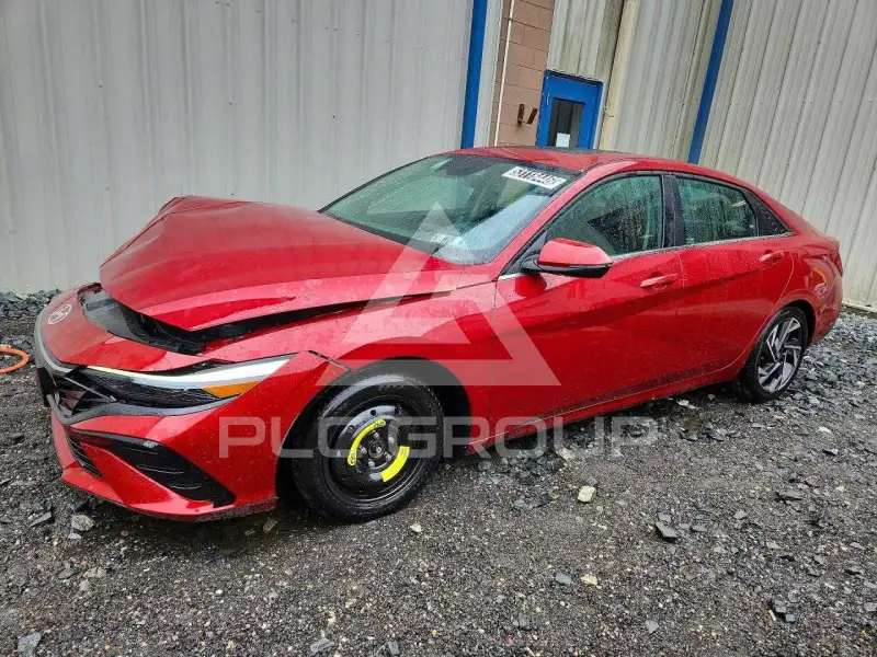 2025 Hyundai Elantra фото