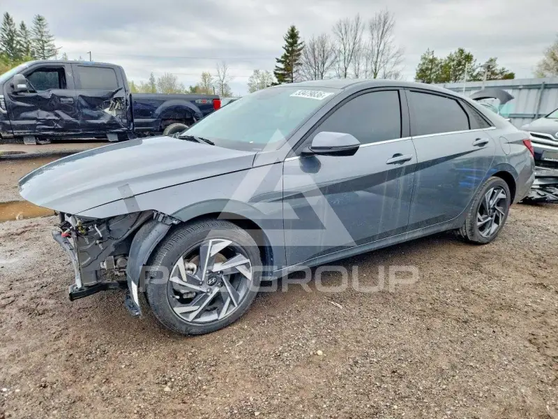 2025 Hyundai Elantra фото