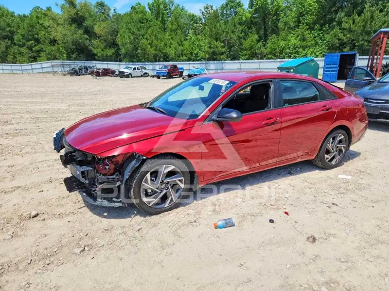 2025 Hyundai Elantra photo
