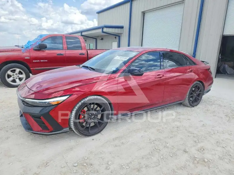 2025 Hyundai Elantra photo