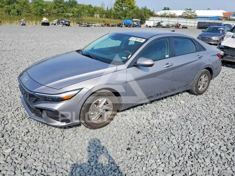 2025 Hyundai Elantra фото