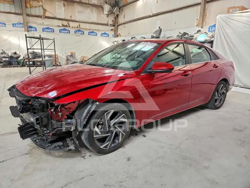 2025 Hyundai Elantra фото