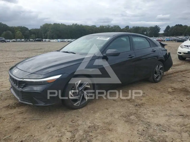 2025 Hyundai Elantra фото