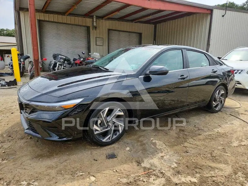 2025 Hyundai Elantra фото