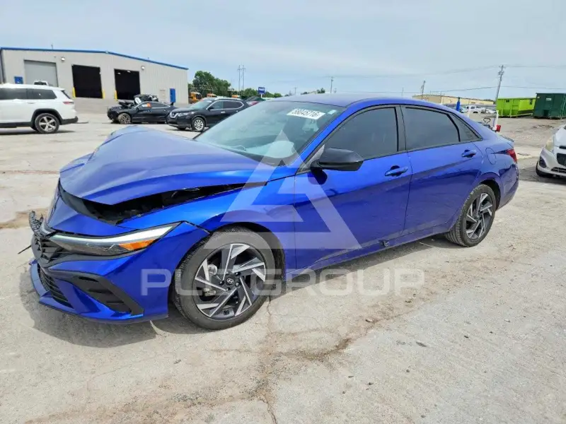 2025 Hyundai Elantra фото