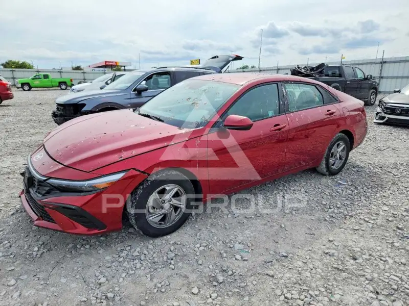 2025 Hyundai Elantra photo