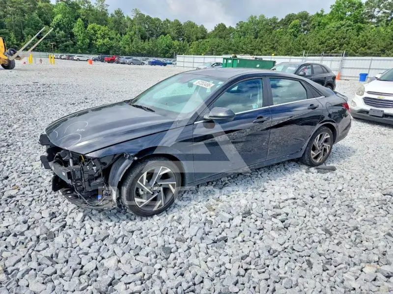 2025 Hyundai Elantra фото