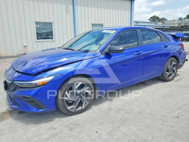 2025 Hyundai Elantra фото