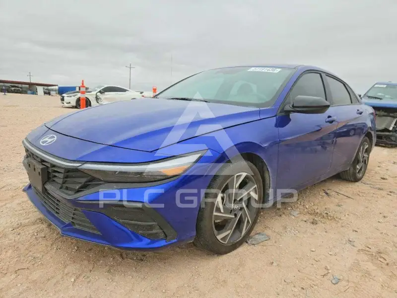 2025 Hyundai Elantra фото