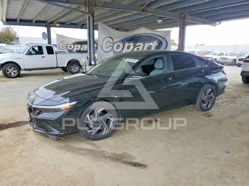 2025 Hyundai Elantra фото