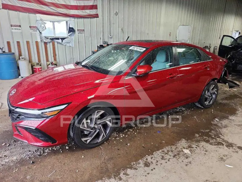 2025 Hyundai Elantra photo