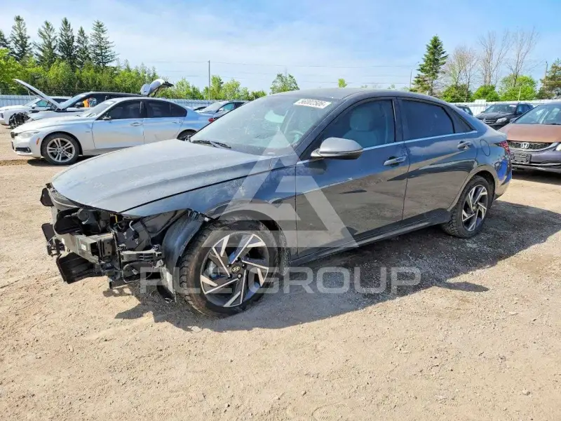 2025 Hyundai Elantra фото