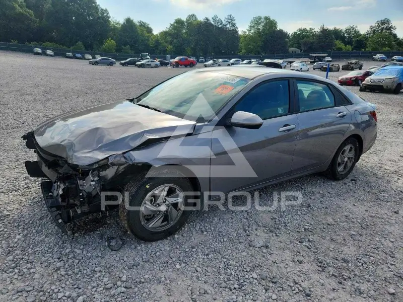 2025 Hyundai Elantra фото
