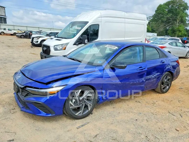 2025 Hyundai Elantra фото