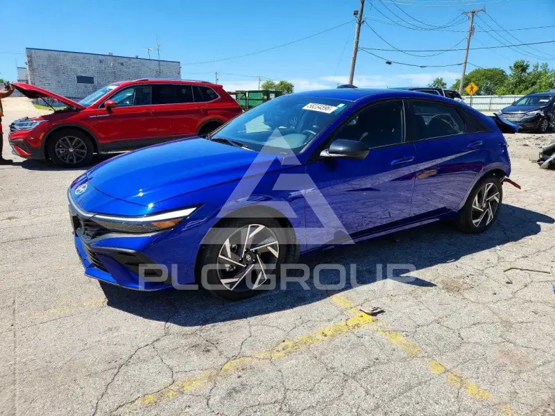 2025 Hyundai Elantra photo