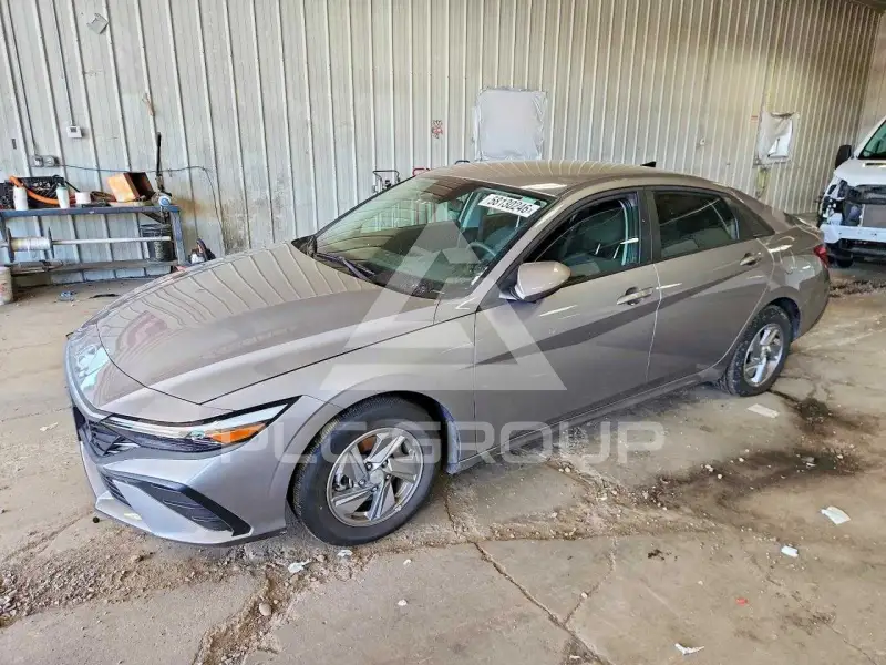 2025 Hyundai Elantra фото