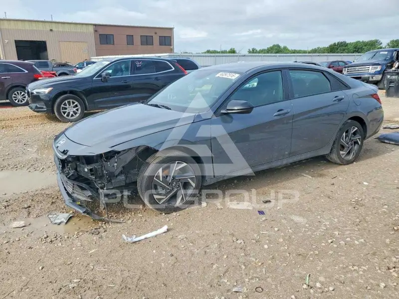 2025 Hyundai Elantra фото