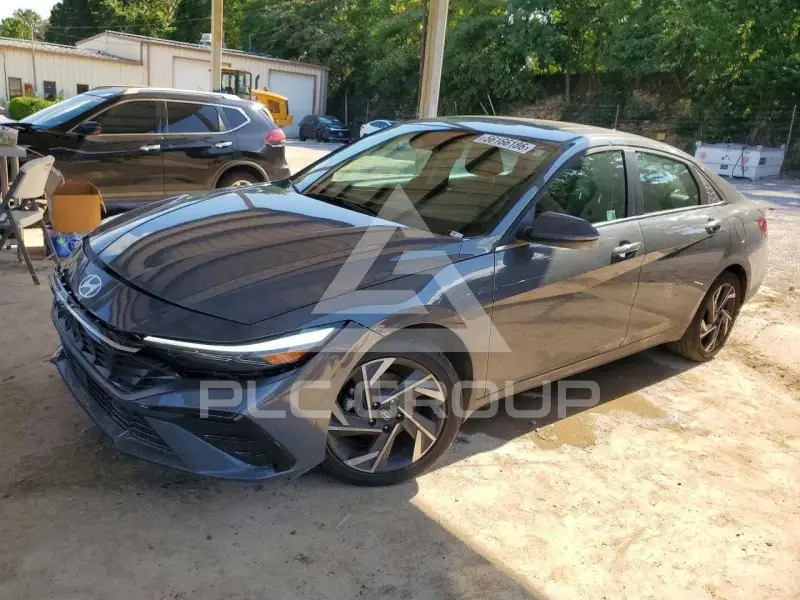 2025 Hyundai Elantra фото