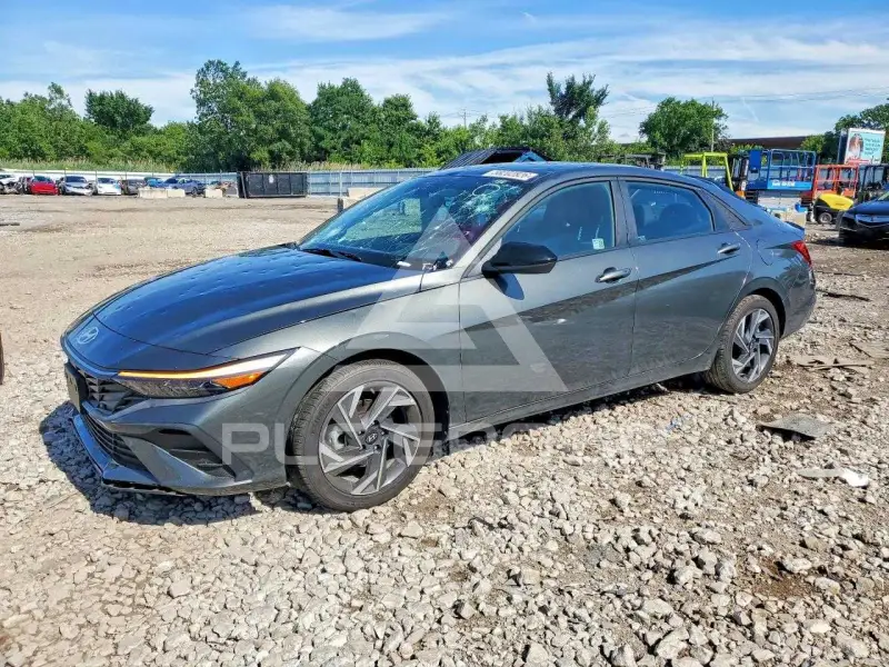 2025 Hyundai Elantra фото