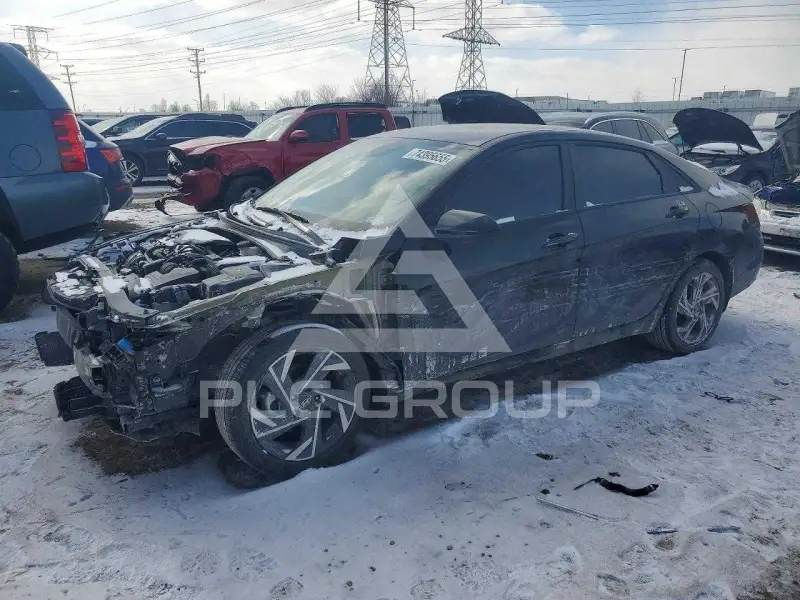 2025 Hyundai Elantra фото