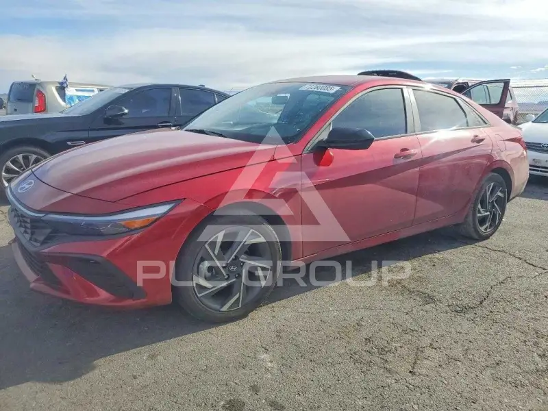 2025 Hyundai Elantra фото