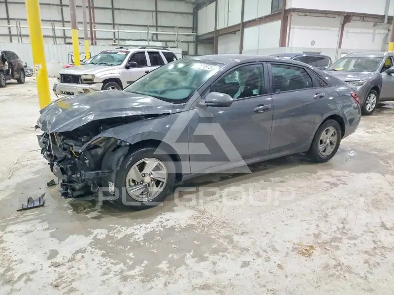 2025 Hyundai Elantra фото