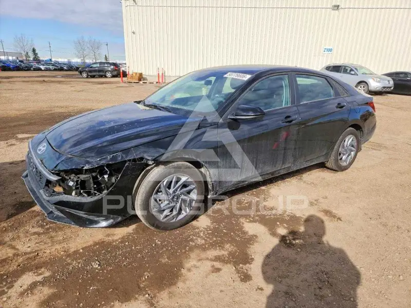 2025 Hyundai Elantra фото
