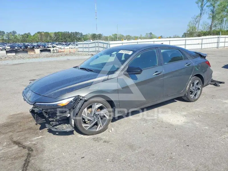 2025 Hyundai Elantra фото