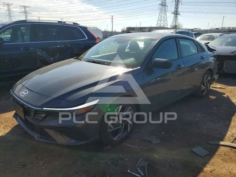 2025 Hyundai Elantra фото