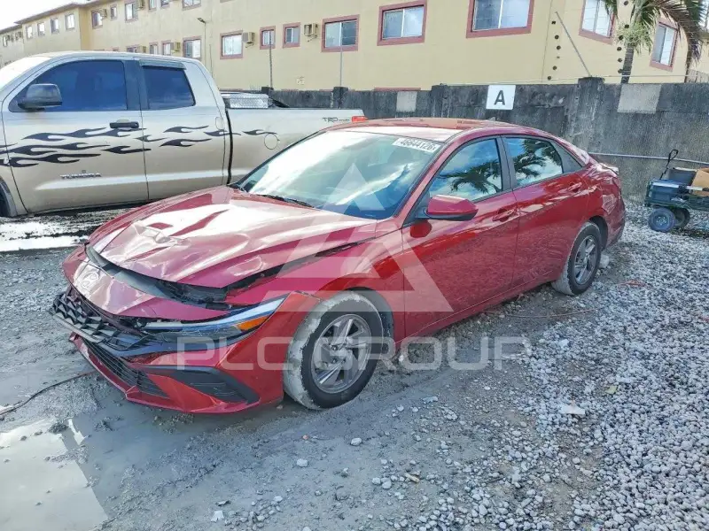 2025 Hyundai Elantra фото