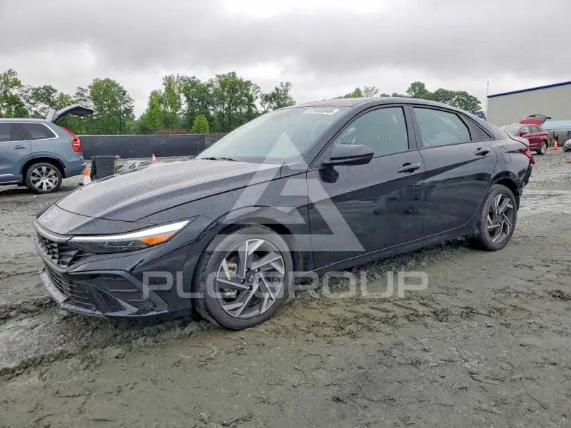 2025 Hyundai Elantra фото