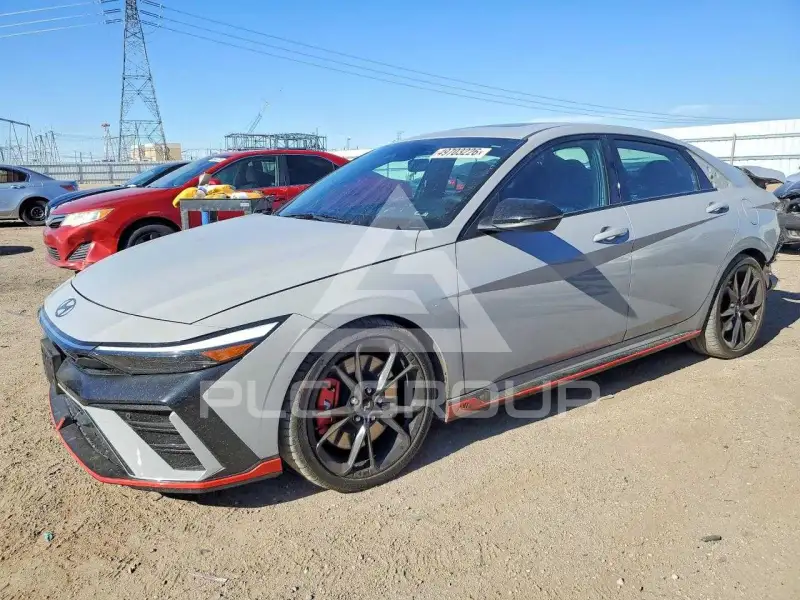 2025 Hyundai Elantra фото