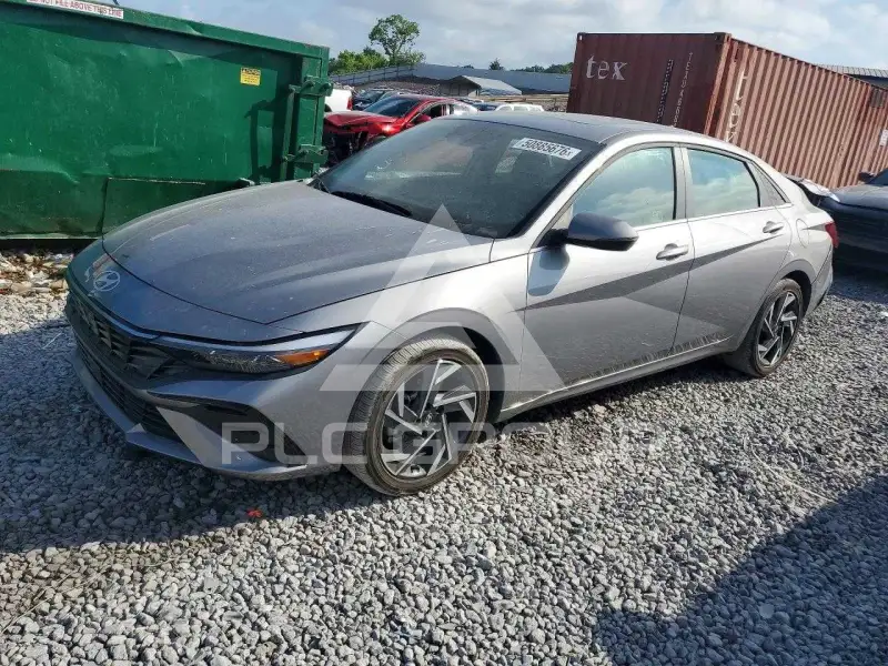2025 Hyundai Elantra фото