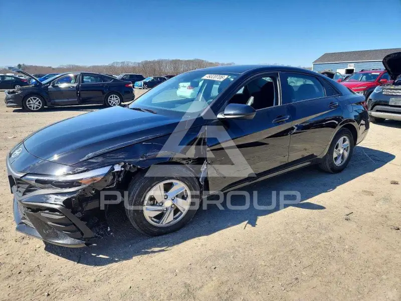2025 Hyundai Elantra фото