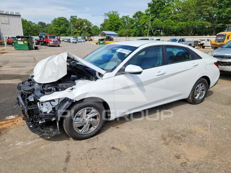 2025 Hyundai Elantra фото